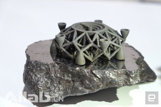 CES2016： 利用陨石金属首次3D打印物体